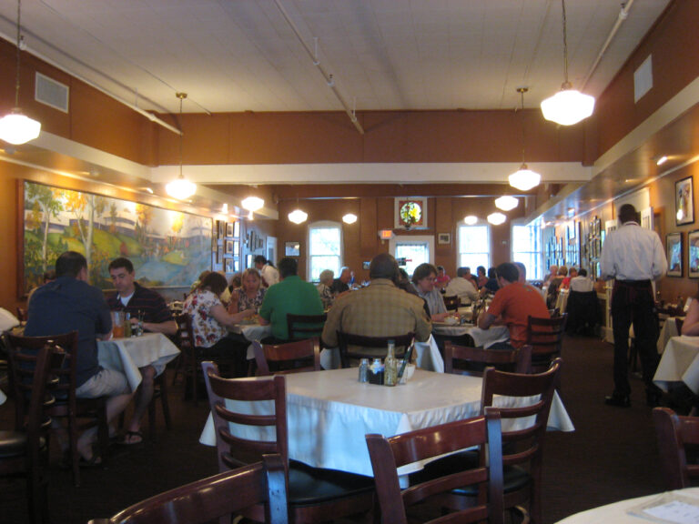 Ruang Teh Mary Mac’s: Ikon Kuliner Atlanta