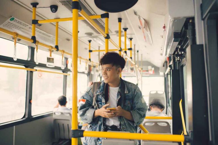 Singapore’s Best Platforms to Book a Bus Ticket to Malaysia